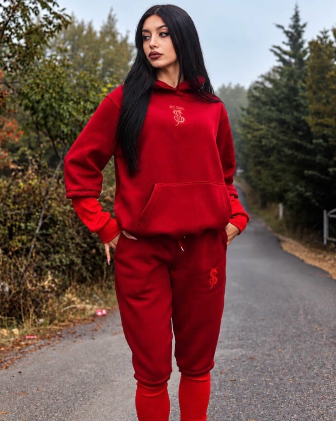 Set i kuq Velvet për femra